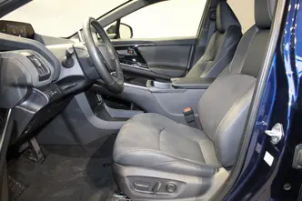 Toyota bZ4X, 73 kW, electric, front-wheel drive