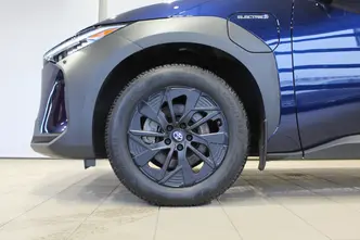 Toyota bZ4X, 73 kW, electric, front-wheel drive