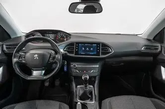 Peugeot 308, 1.2, 96 kW, бензин, механическая, передний привод