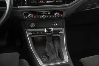 Audi Q3, 2.0, 140 kW, бензин, автомат, полный привод