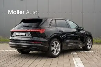 Audi e-tron, 230 kW, электричество, автомат, полный привод