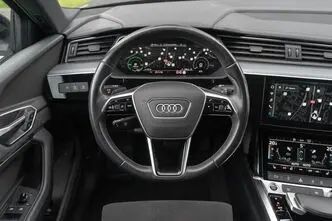 Audi e-tron, 230 kW, электричество, автомат, полный привод