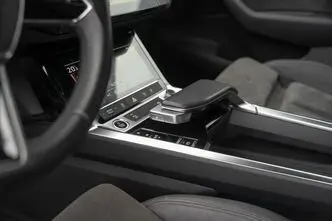 Audi e-tron, 230 kW, электричество, автомат, полный привод