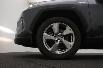 Toyota RAV4, 2.5, 131 kW, гибрид, автомат, передний привод