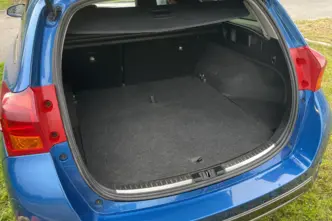 Toyota Auris, 1.8, 73 kW, hübriid, automaat, esivedu