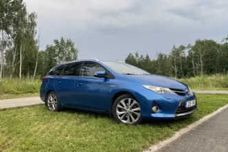 Toyota Auris, 1.8, 73 kW, hübriid, automaat, esivedu