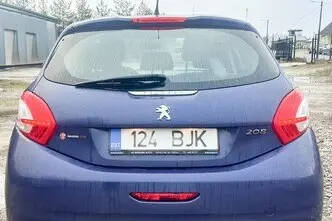 Peugeot 208, 1.2, 60 kW, petrol, manual, front-wheel drive