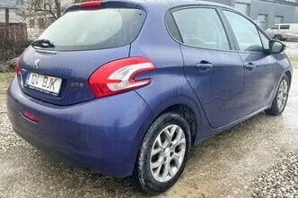 Peugeot 208, 1.2, 60 kW, petrol, manual, front-wheel drive