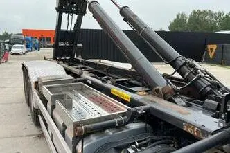 Scania R, 15.6, 412 kW, diesel, rear-wheel drive