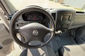 Volkswagen Crafter, 2.0, 120 kW, дизель, механическая, задний привод