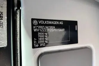 Volkswagen Crafter, 2.0, 120 kW, дизель, механическая, задний привод