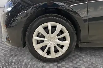 Opel Corsa, elekter, automaat, esivedu