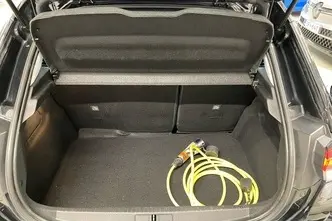 Opel Corsa, elekter, automaat, esivedu