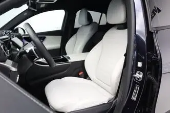 Mercedes-Benz GLC 200, 2.0, 150 kW, hybrid, automatic, four-wheel drive