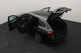 Škoda Octavia, 1.4, 110 kW, подключаемый гибрид, автомат, передний привод