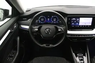 Škoda Octavia, 1.4, 110 kW, подключаемый гибрид, автомат, передний привод