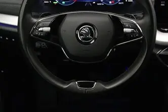 Škoda Octavia, 1.4, 110 kW, подключаемый гибрид, автомат, передний привод