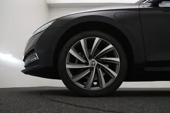 Škoda Octavia, 1.4, 110 kW, подключаемый гибрид, автомат, передний привод