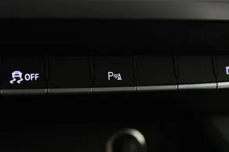 Audi A4, 2.0, 100 kW, гибрид, автомат, передний привод