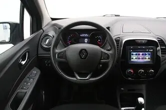 Renault Captur, 0.9, 66 kW, бензин, механическая, передний привод
