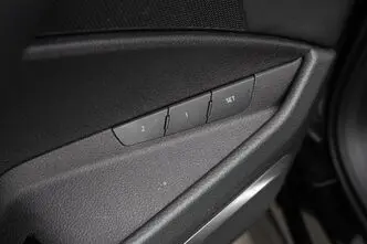 Audi e-tron, 230 kW, elekter, automaat, nelikvedu