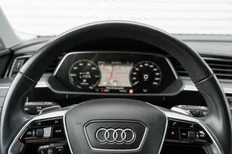 Audi e-tron, 230 kW, elekter, automaat, nelikvedu