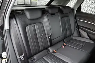 Audi e-tron, 230 kW, elekter, automaat, nelikvedu