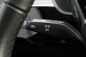 Audi e-tron, 300 kW, elekter, automaat, nelikvedu