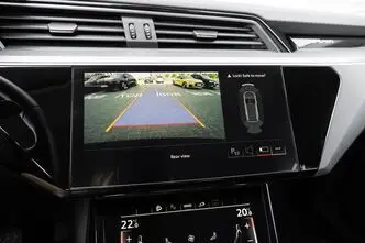 Audi e-tron, 300 kW, elekter, automaat, nelikvedu