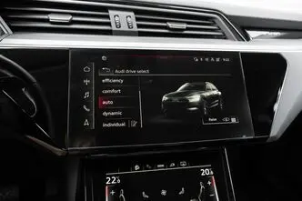 Audi e-tron, 300 kW, elekter, automaat, nelikvedu