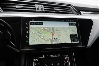 Audi e-tron, 300 kW, elekter, automaat, nelikvedu