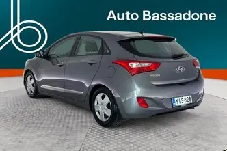 Hyundai i30, 1.6, 99 kW, бензин, механическая, передний привод