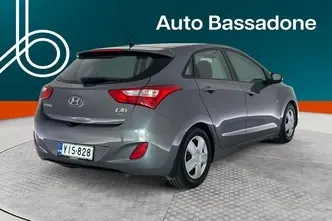 Hyundai i30, 1.6, 99 kW, бензин, механическая, передний привод