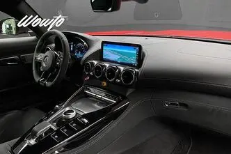 Mercedes-Benz AMG, 4.0, 559 kW, petrol, automatic, four-wheel drive