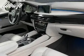BMW X5, 4.4, 423 kW, bensiin, automaat, nelikvedu