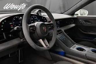 Porsche Taycan, 380 kW, elekter, automaat, nelikvedu