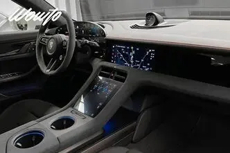 Porsche Taycan, 380 kW, elekter, automaat, nelikvedu