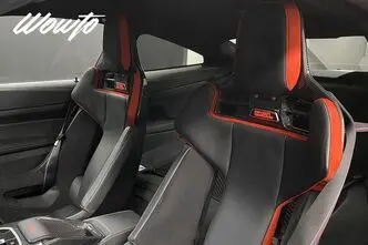 BMW M4, 3.0, 405 kW, bensiin, automaat, nelikvedu