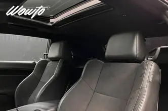 Dodge Challenger, 5.7, 280 kW, petrol, automatic, four-wheel drive