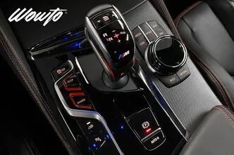 BMW M5, 4.4, 467 kW, bensiin, automaat, nelikvedu