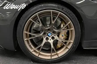 BMW M5, 4.4, 467 kW, bensiin, automaat, nelikvedu