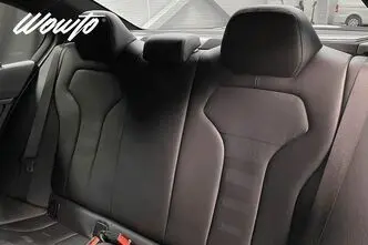 BMW M3, 3.0, 331 kW, bensiin, automaat, nelikvedu