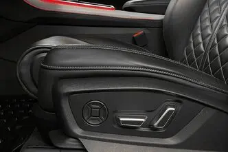 Audi Q8, 3.0, 340 kW, hybrid, automatic, four-wheel drive