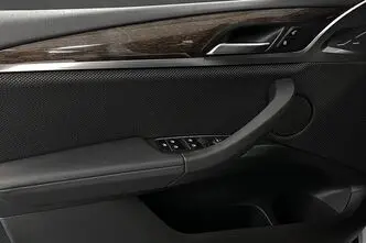 BMW X3, 2.0, 135 kW, бензин, автомат, полный привод