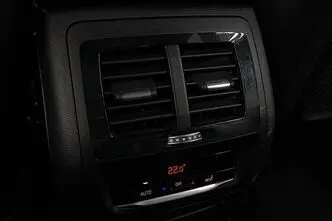 BMW X3, 2.0, 135 kW, бензин, автомат, полный привод