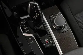 BMW X3, 2.0, 135 kW, бензин, автомат, полный привод