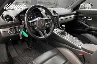 Porsche 718, 2.0, 220 kW, petrol, manual, four-wheel drive