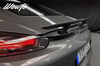Porsche 718, 2.0, 220 kW, petrol, manual, four-wheel drive