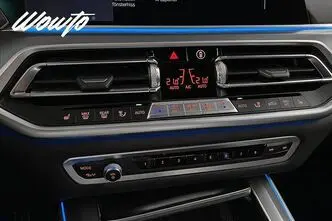 BMW X5, 3.0, 290 kW, гибрид, автомат, полный привод