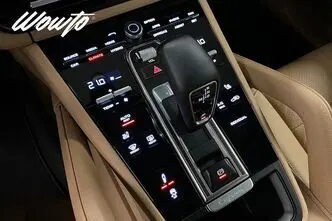 Porsche Cayenne, 3.0, 340 kW, hybrid, automatic, four-wheel drive